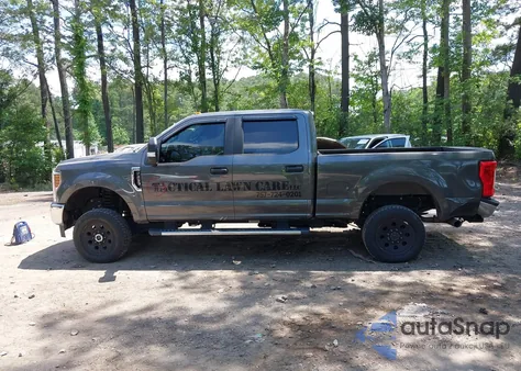 2019 Ford F-250 Xl из США, поврежденный, VIN 1FT7W2B62KEF63891
